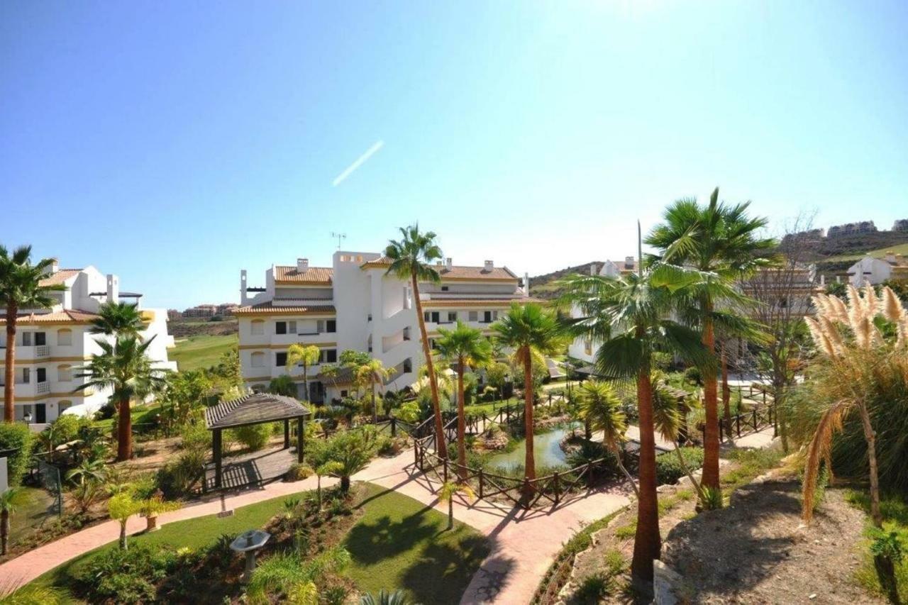 Calanova Sunny Apartment Михас Экстерьер фото