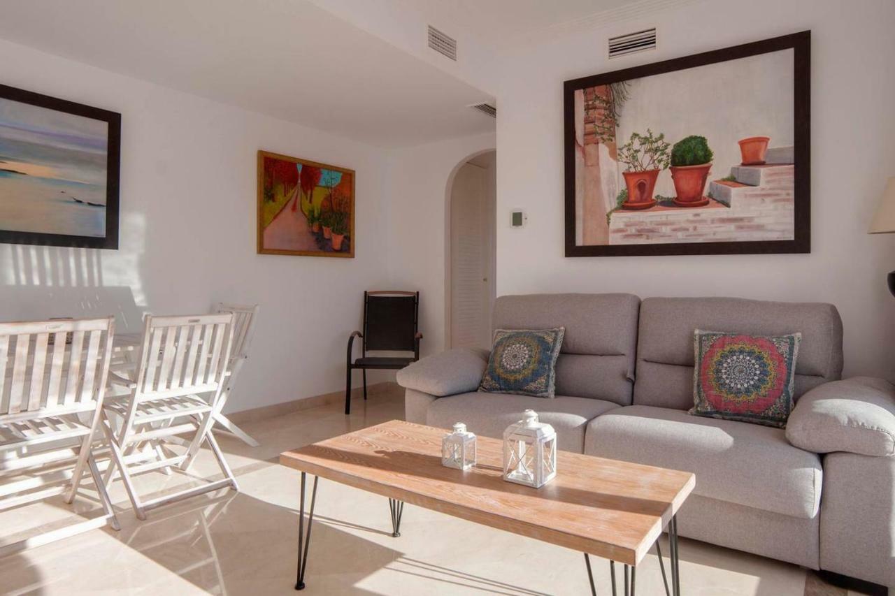 Calanova Sunny Apartment Михас Экстерьер фото